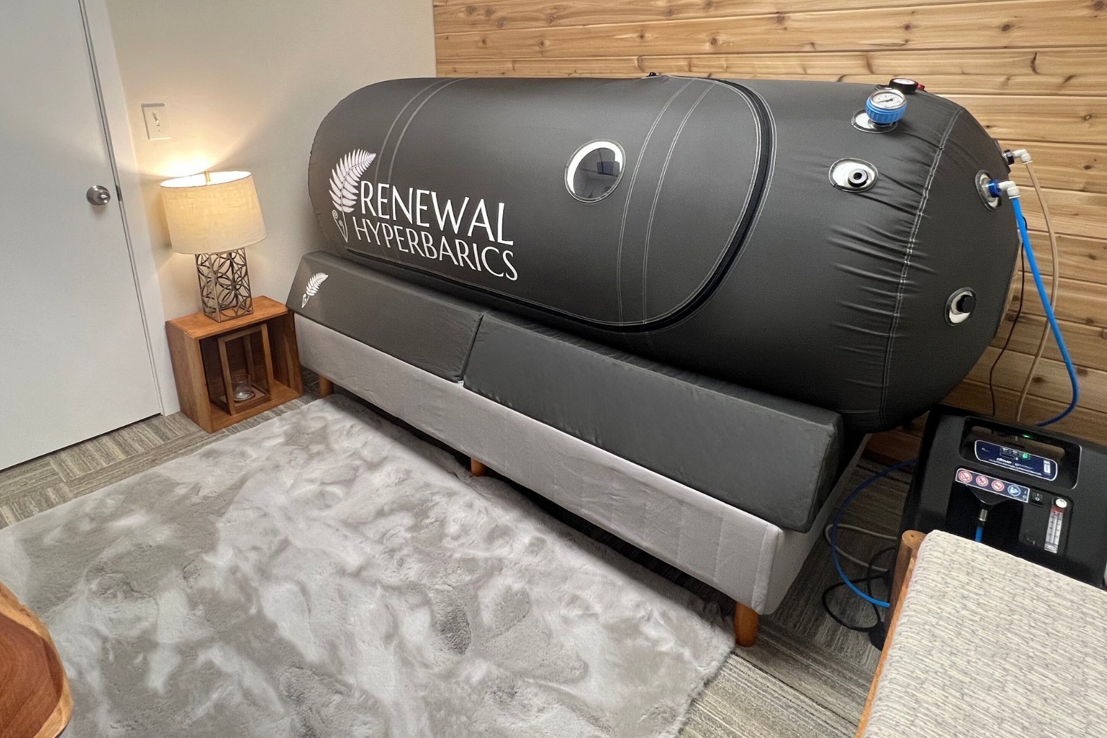 Renewal Hyperbarics Retreat Hyperbaric Chamber